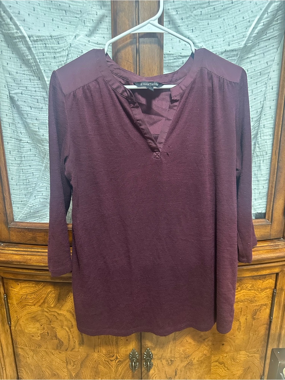 41 Hawthorn Women's Burgundy Long Sleeve V-Notch Top